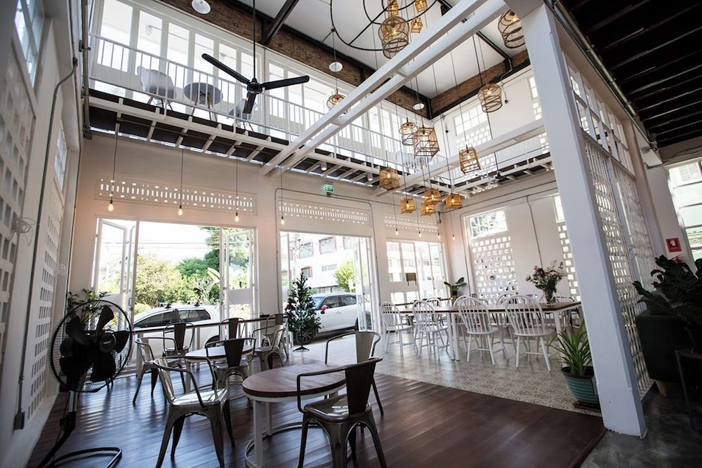 Memmoth Hostel In Lampang 37/50