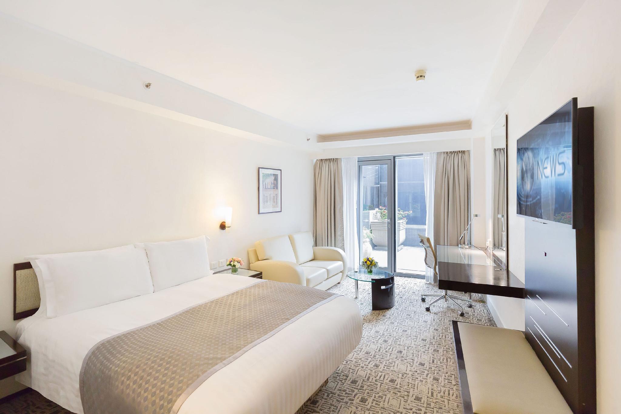 Suite, Apartment