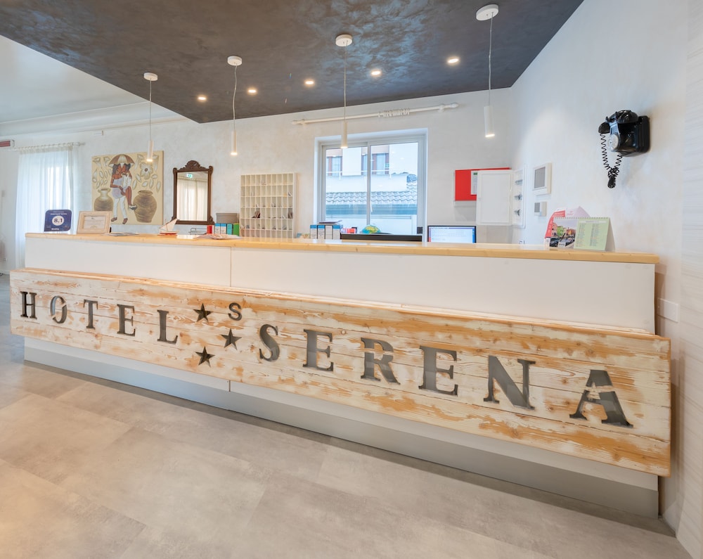 Hotel Serena photo4