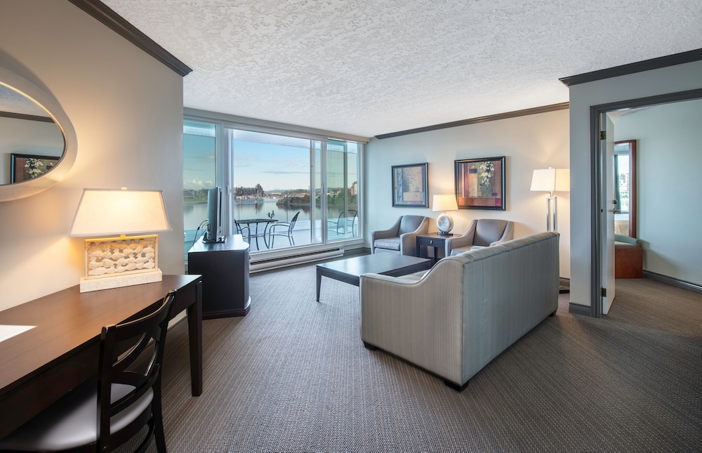Victoria Regent Waterfront Hotel & Suites 61/86