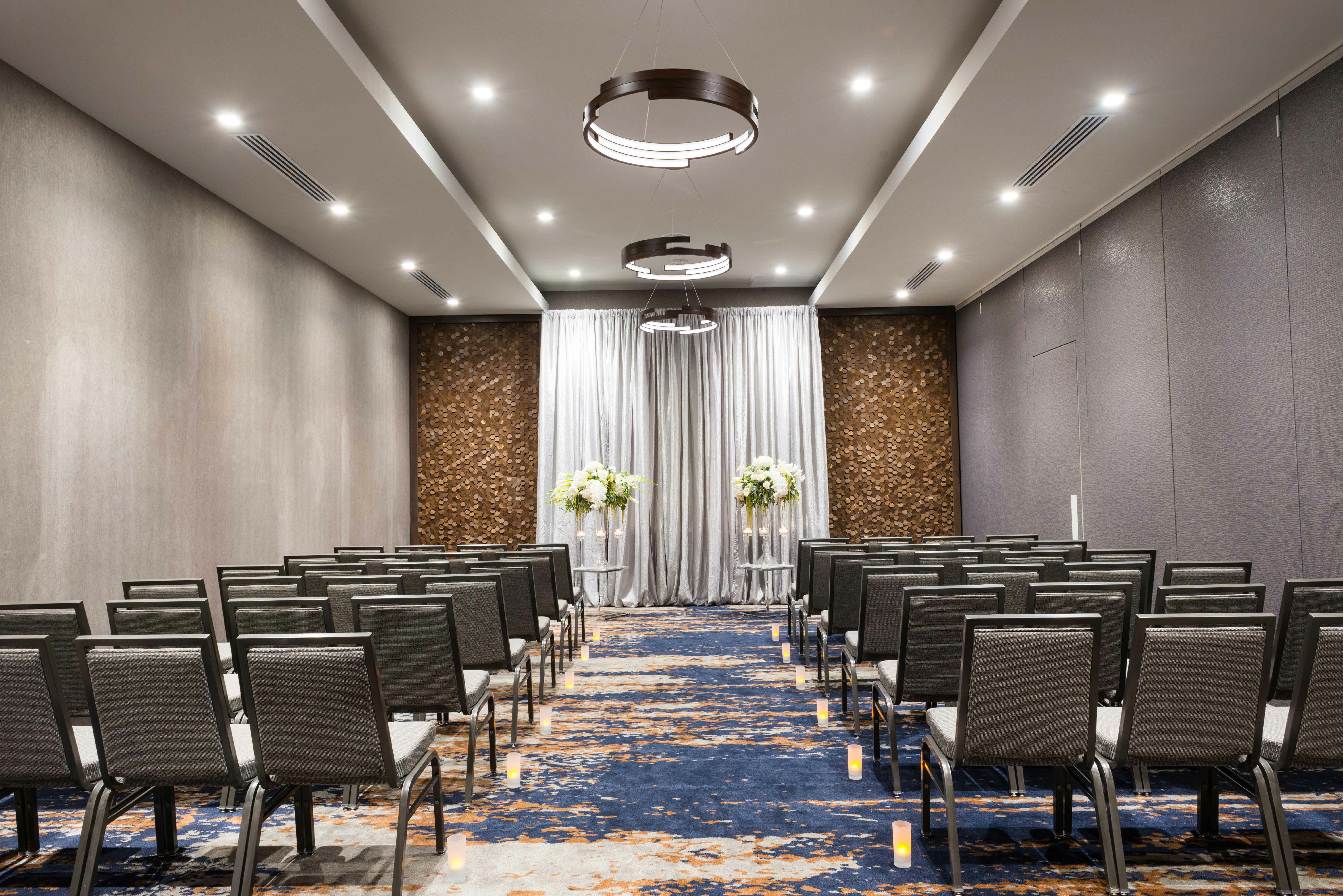 Hilton Garden Inn Foxborough Patriot Place Ma 52/56