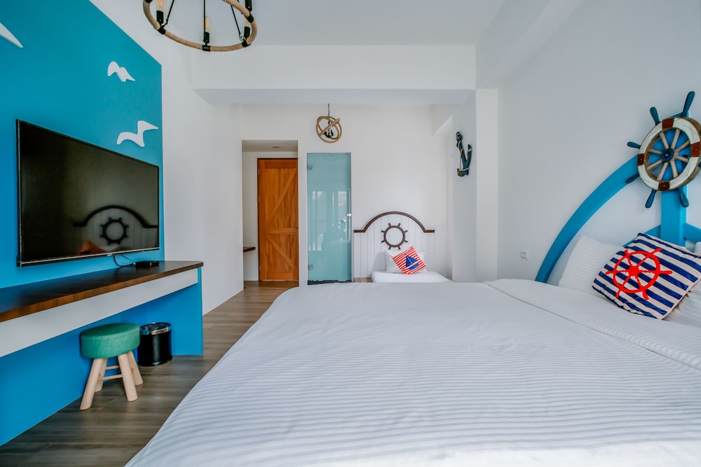 Ocean Party B&B 17/50