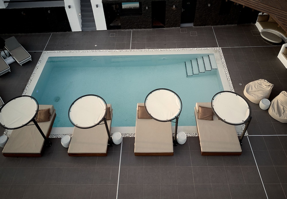 Oia Suites 28/50