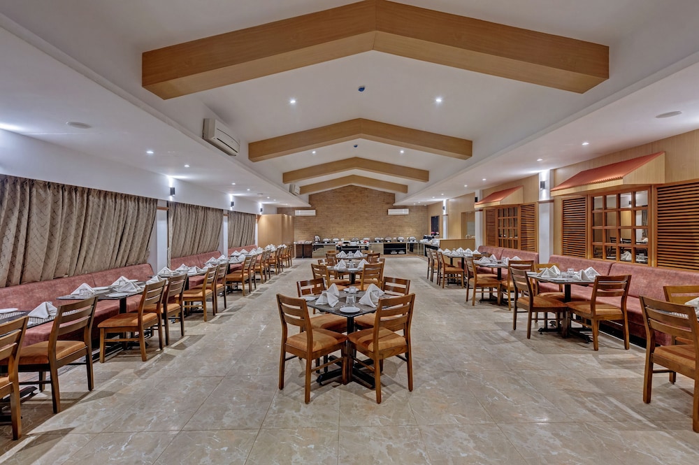 The Fern Sardar Sarovar Resort 48/64