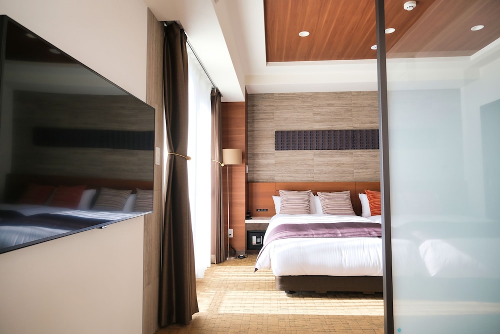 Luxcare Hotel Osaka 14/53