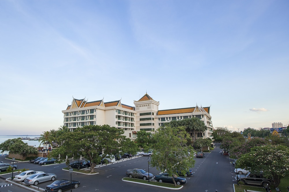 Himawari Hotel Apartment 3/64