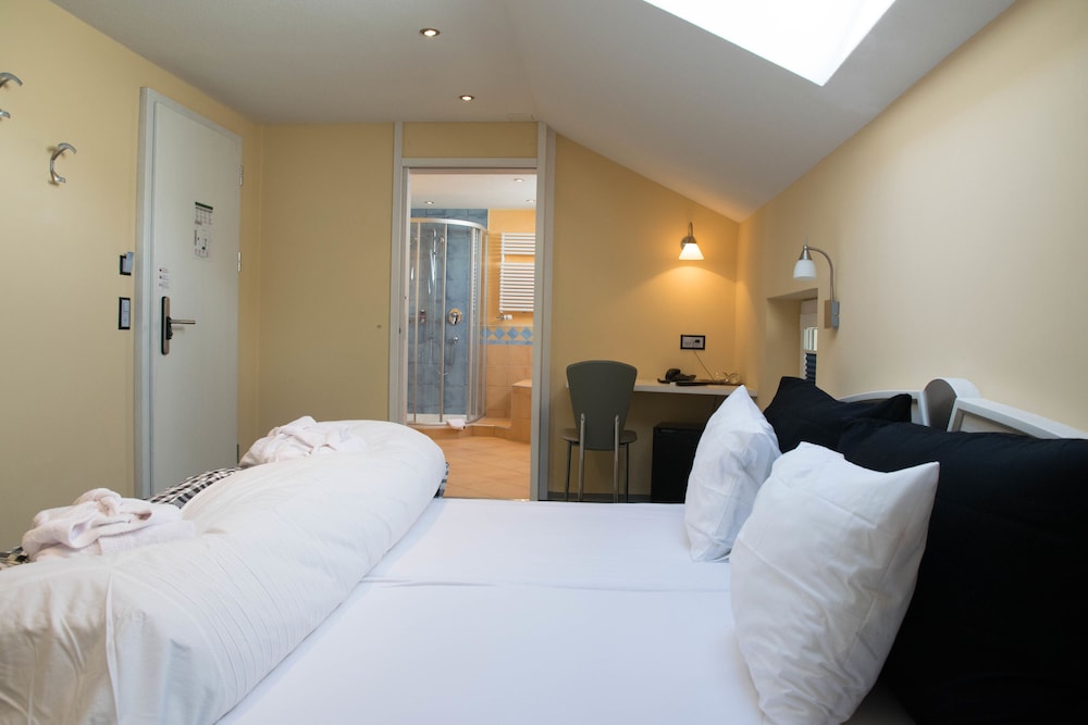 Hotel Europa 15/50