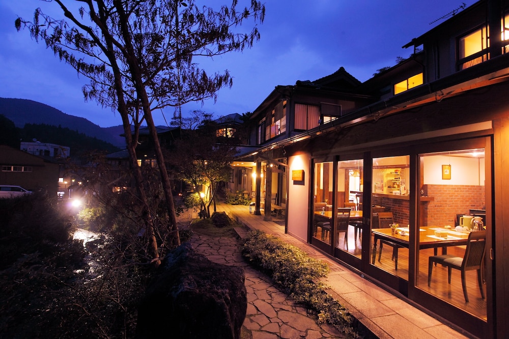 Shimizu Ryokan 1/47