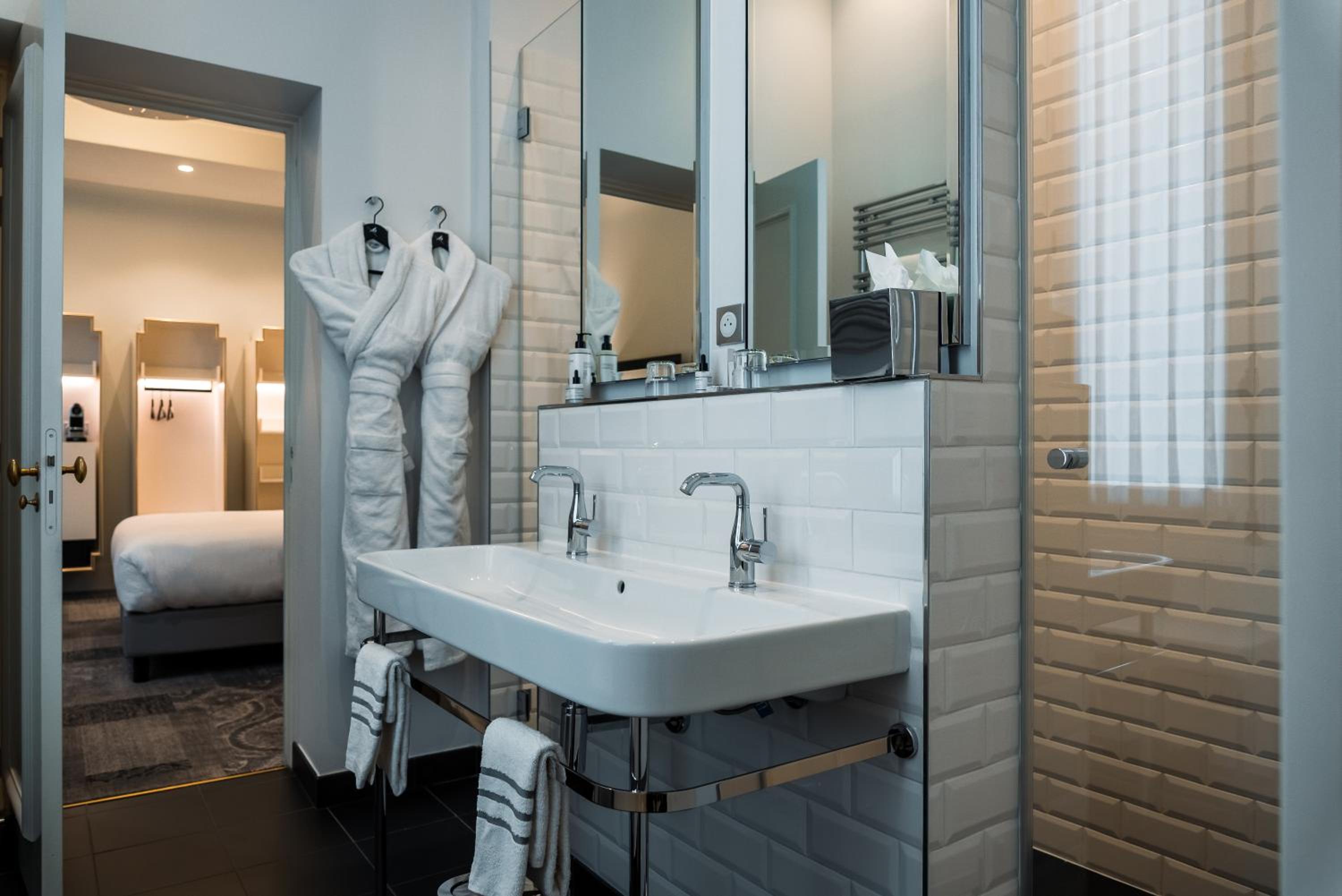 Afterworks, Junior Suite, King Bed، Normandy Hotel Paris - Saint-Honore 8/10