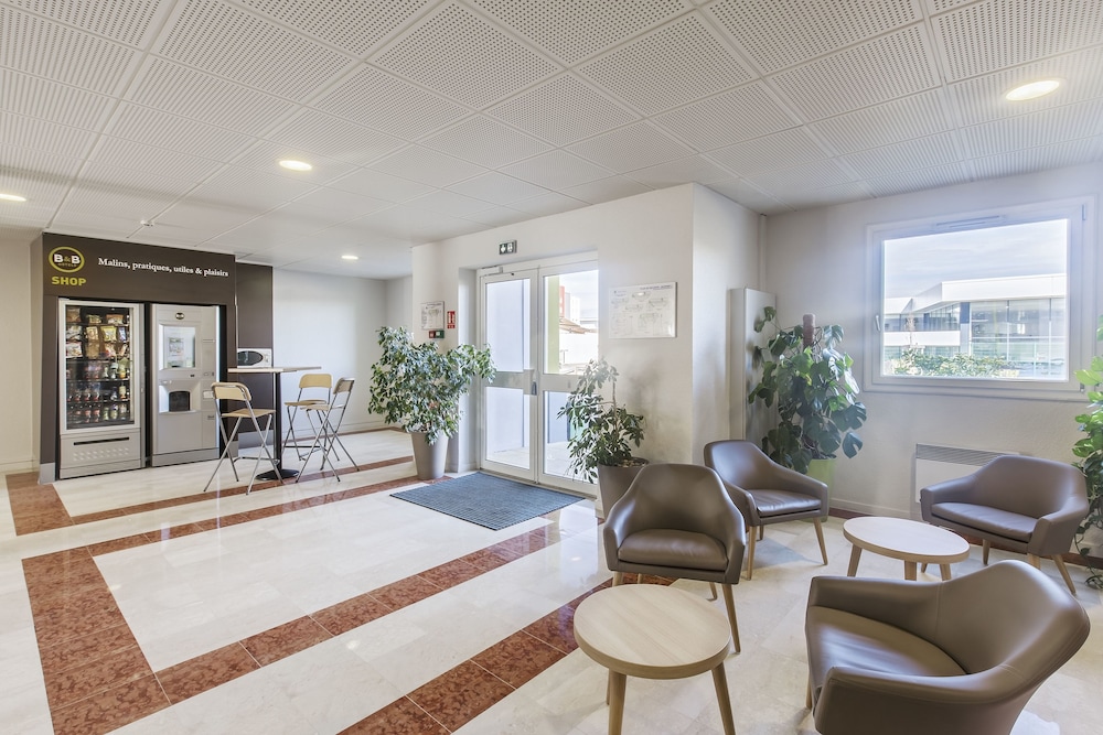 B&B Hotel Lyon Grand Stade Meyzieu 32/49