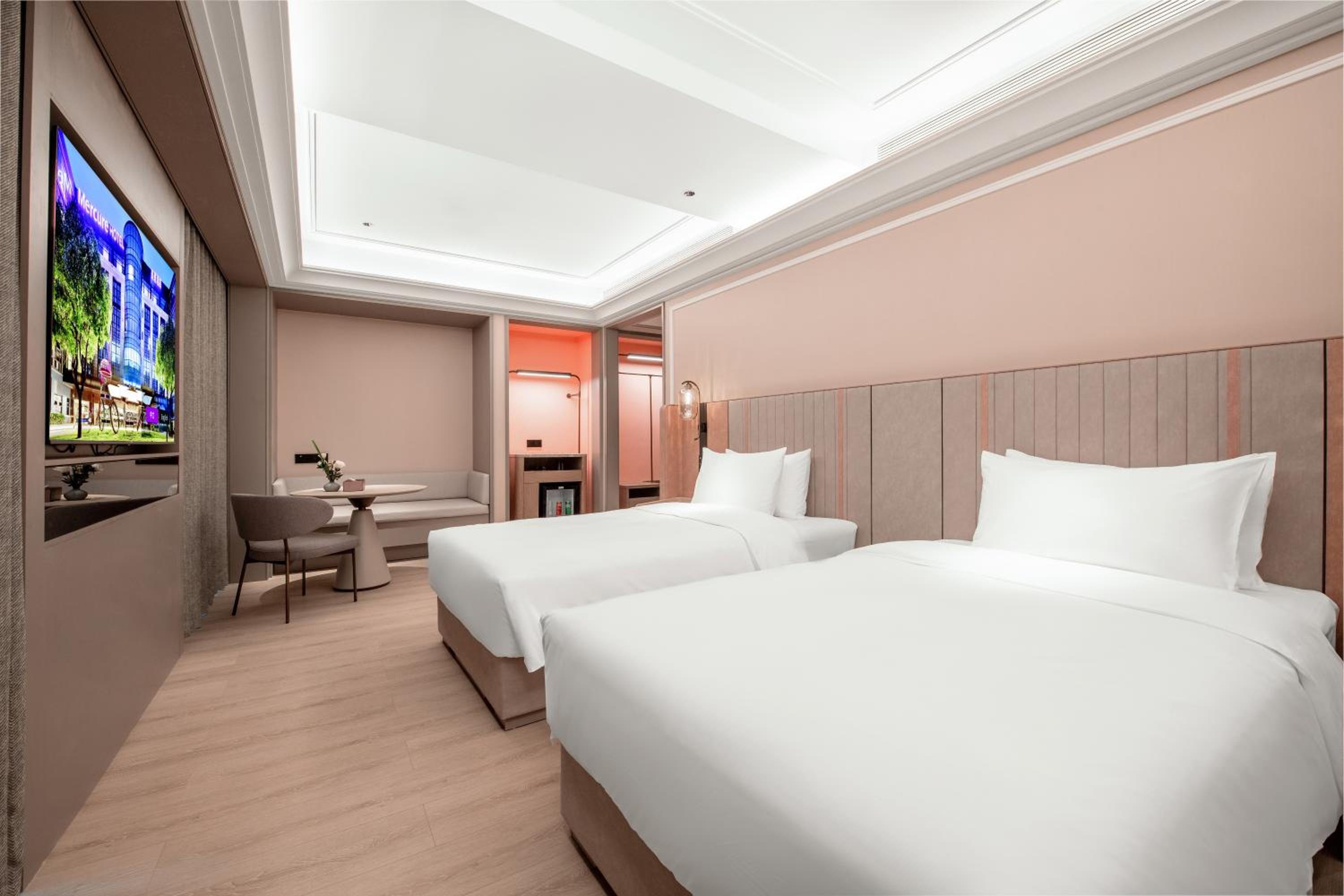 SUPERIOR, TWIN BEDS