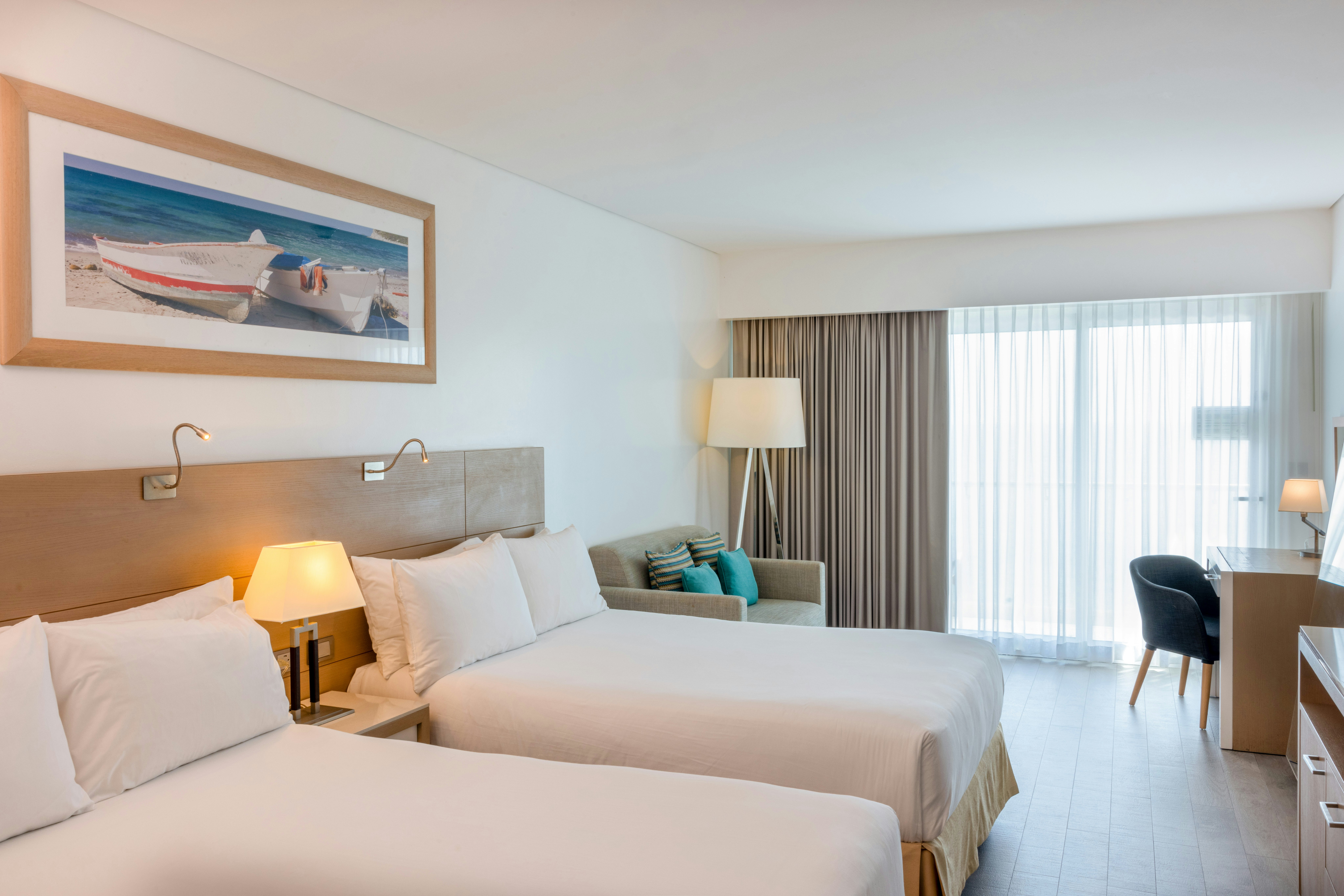 Junior Suite, 2 Double Beds, City View