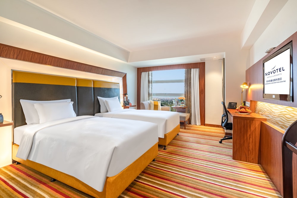Novotel Zhengzhou Convention Centre 14/49