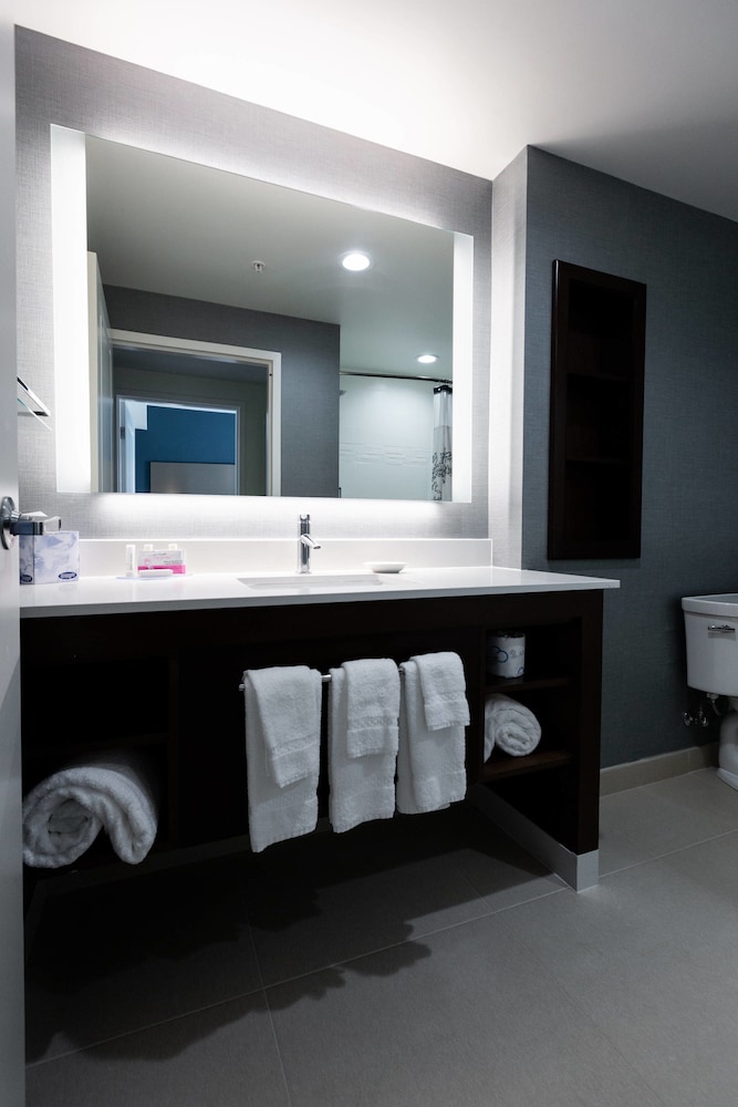Residence Inn By Marriott Oklahoma City Airport 8/44
