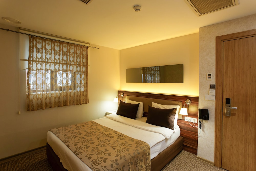 Peninsula Galata Boutique Hotel 30/81