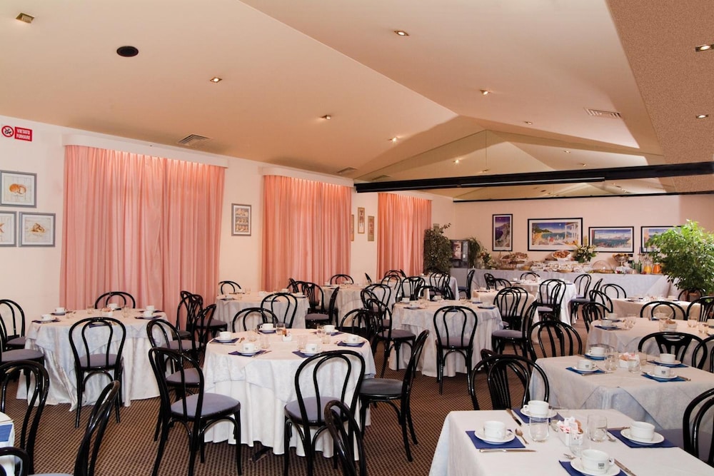 Balletti Palace Hotel 35/40