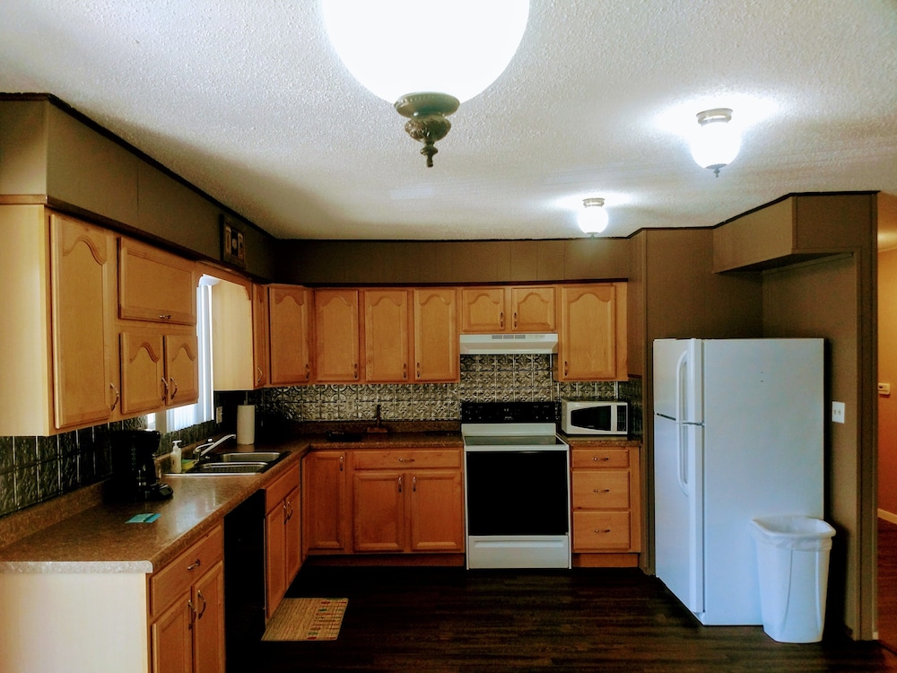 Ozark Village Resort 7/67