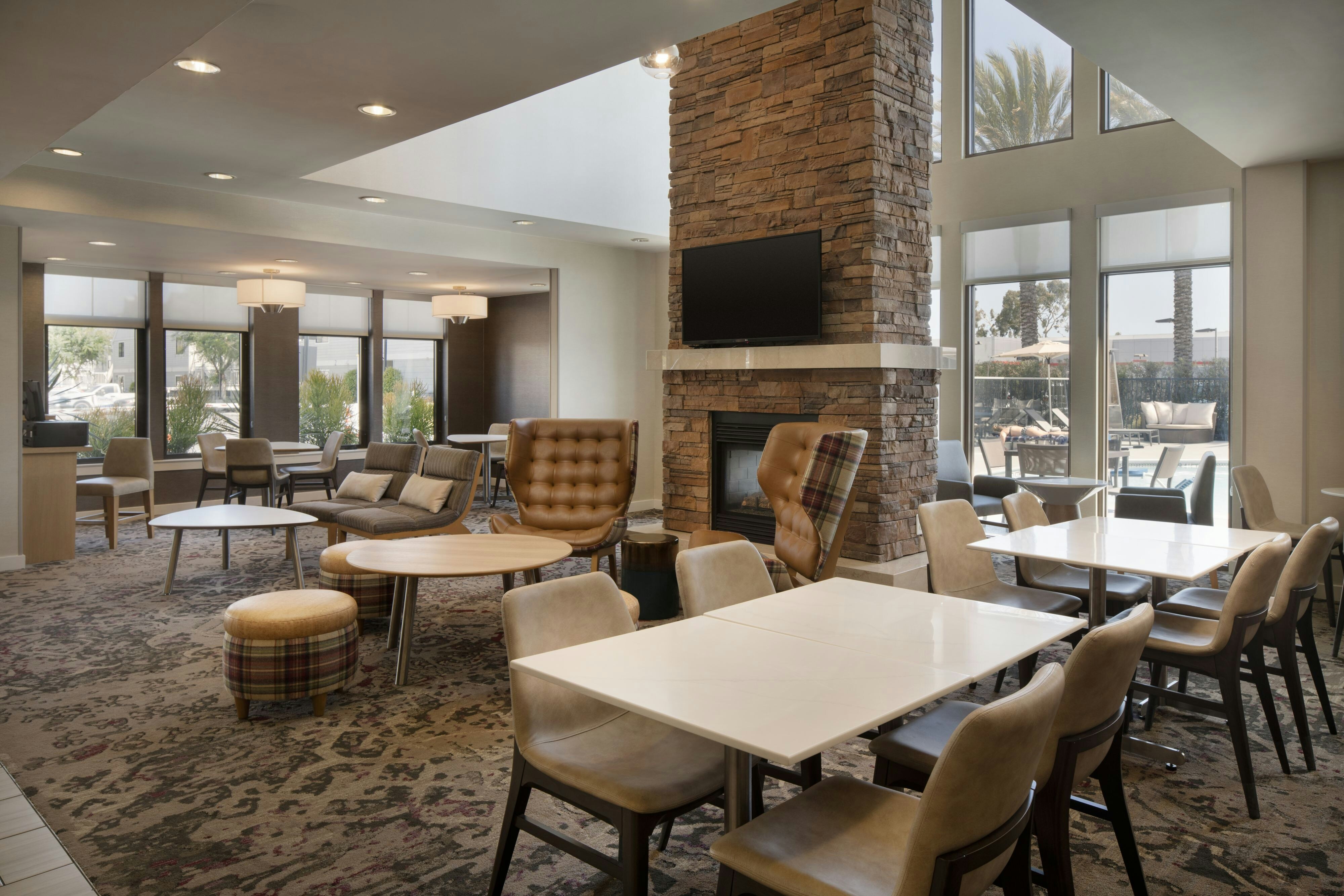 Residence Inn Los Angeles LAX/Manhattan Beach 25/43