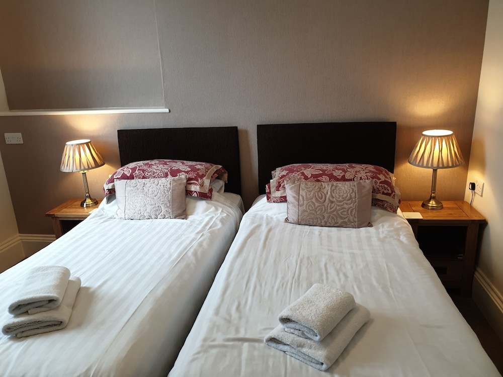 The Brandize - Guest House 13/50