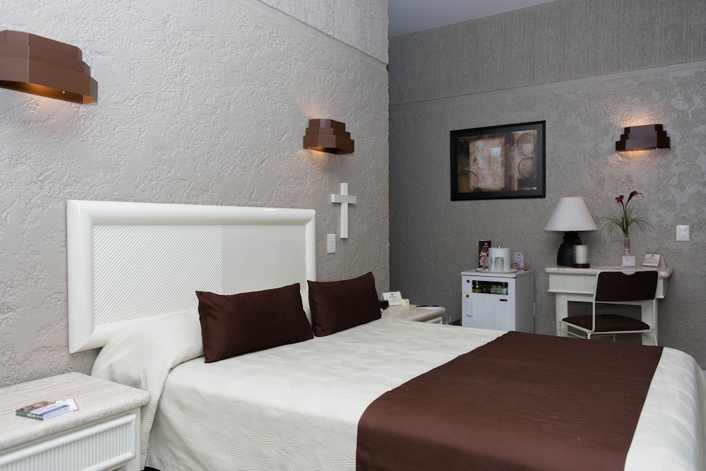 Hotel Layfer del Centro, Cordoba, Ver 6/48