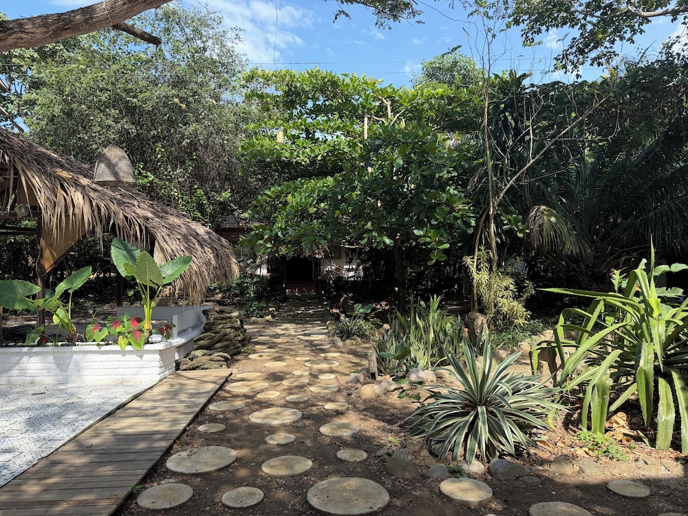 Kawabonga Hostel 30/35