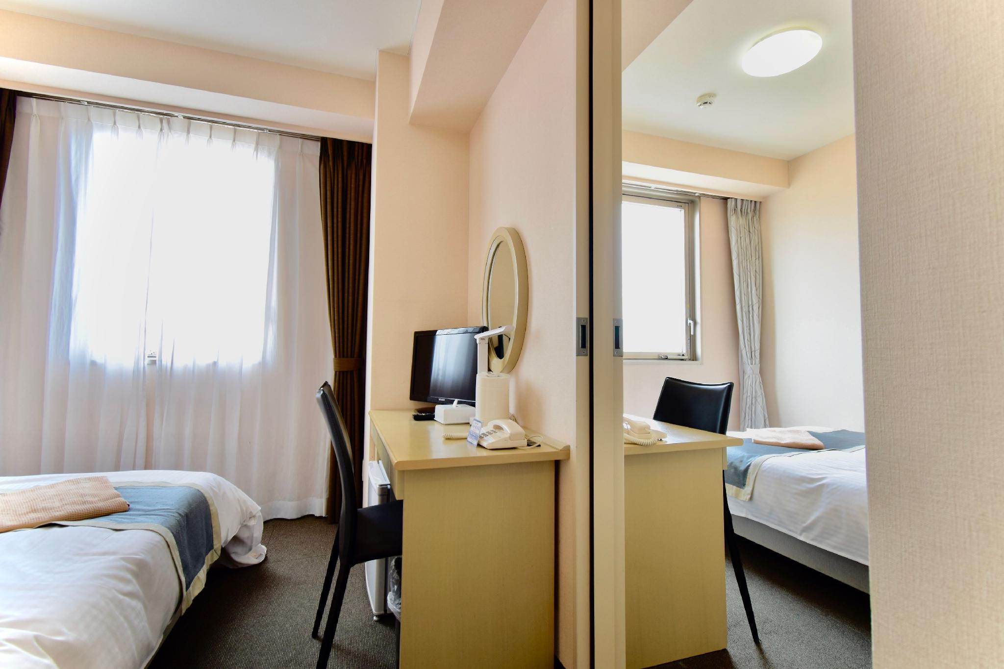 Semi Room, Connecting, 2 Semi Double Beds