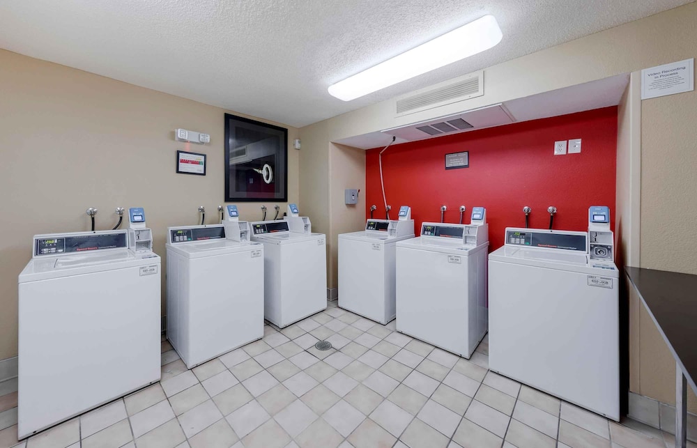 Extended Stay America Suites Orange County Cypress 9/62