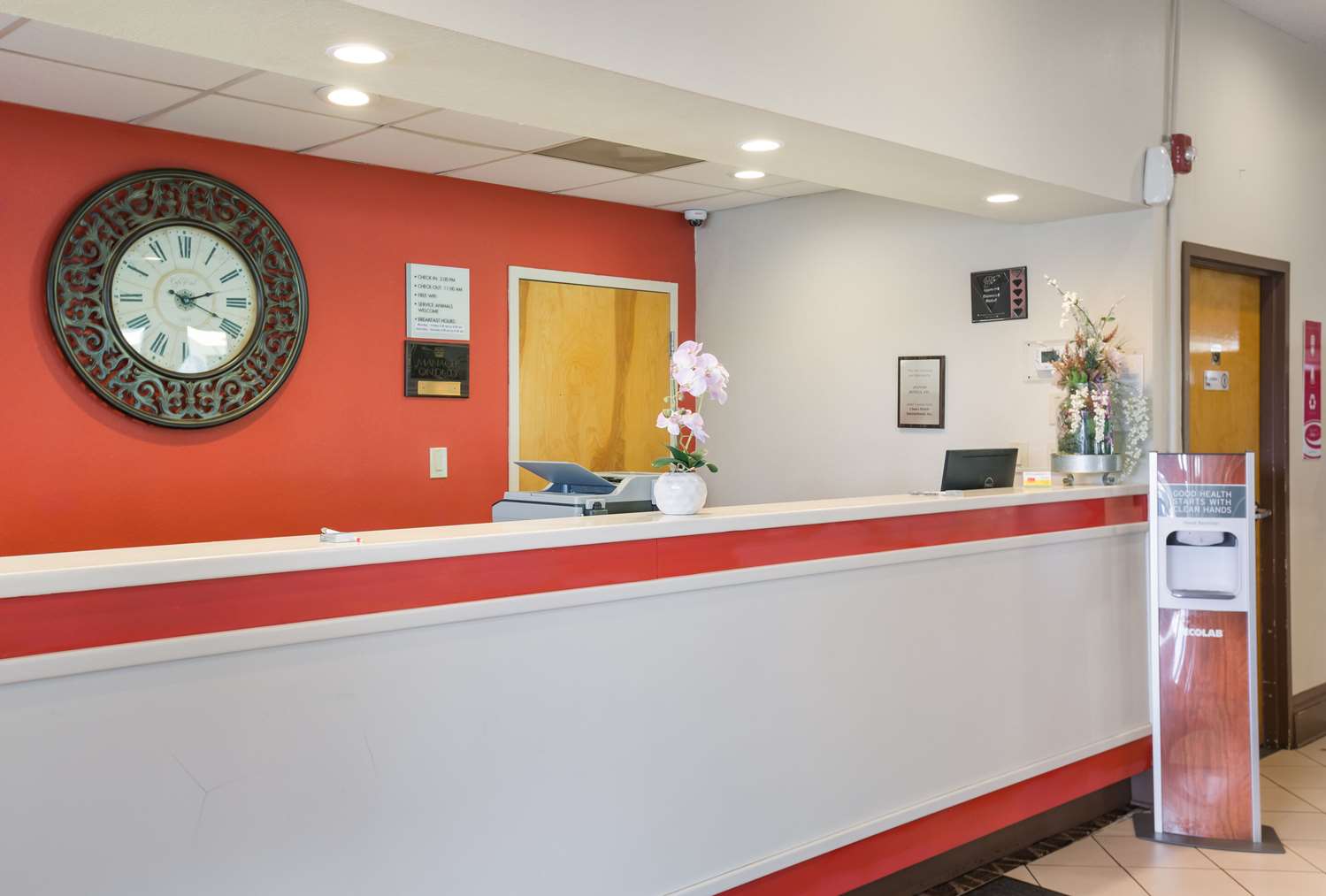 Econo Lodge Inn & Suites Hardeeville-I-95 8/59