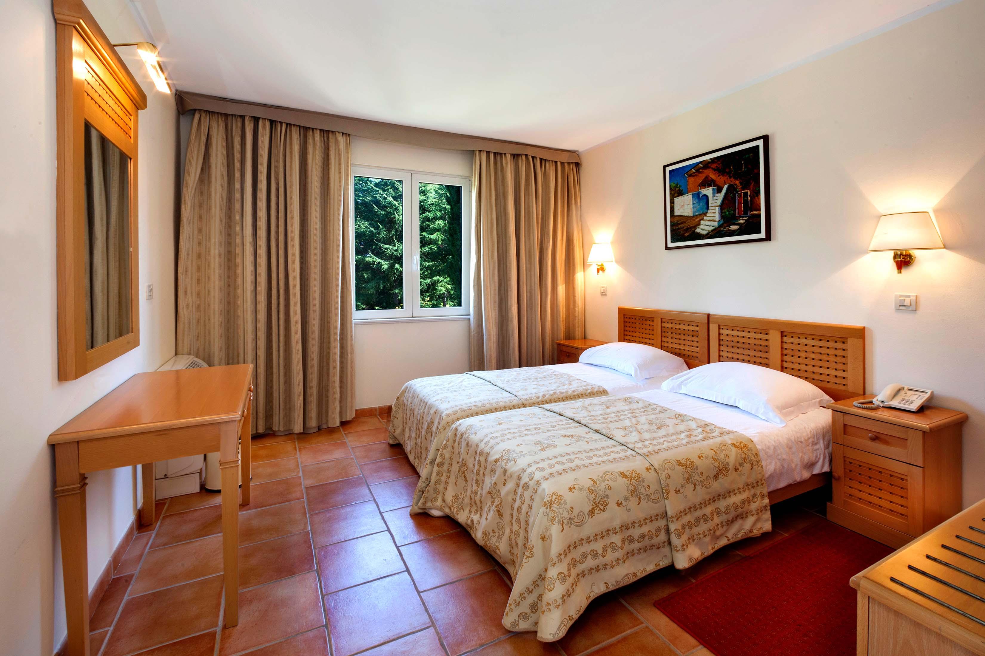 2 Bedrooms, Classic, Apartment, 2 Bathrooms