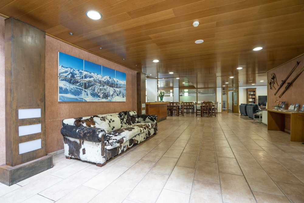 Hotel Pena 32/50