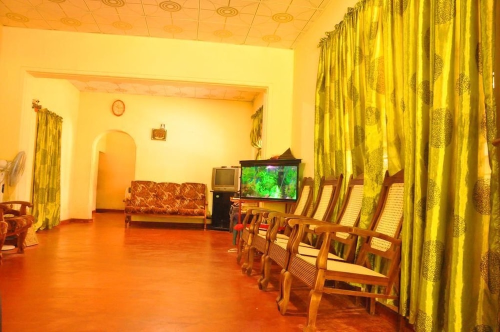 Lal Homestay 21/50