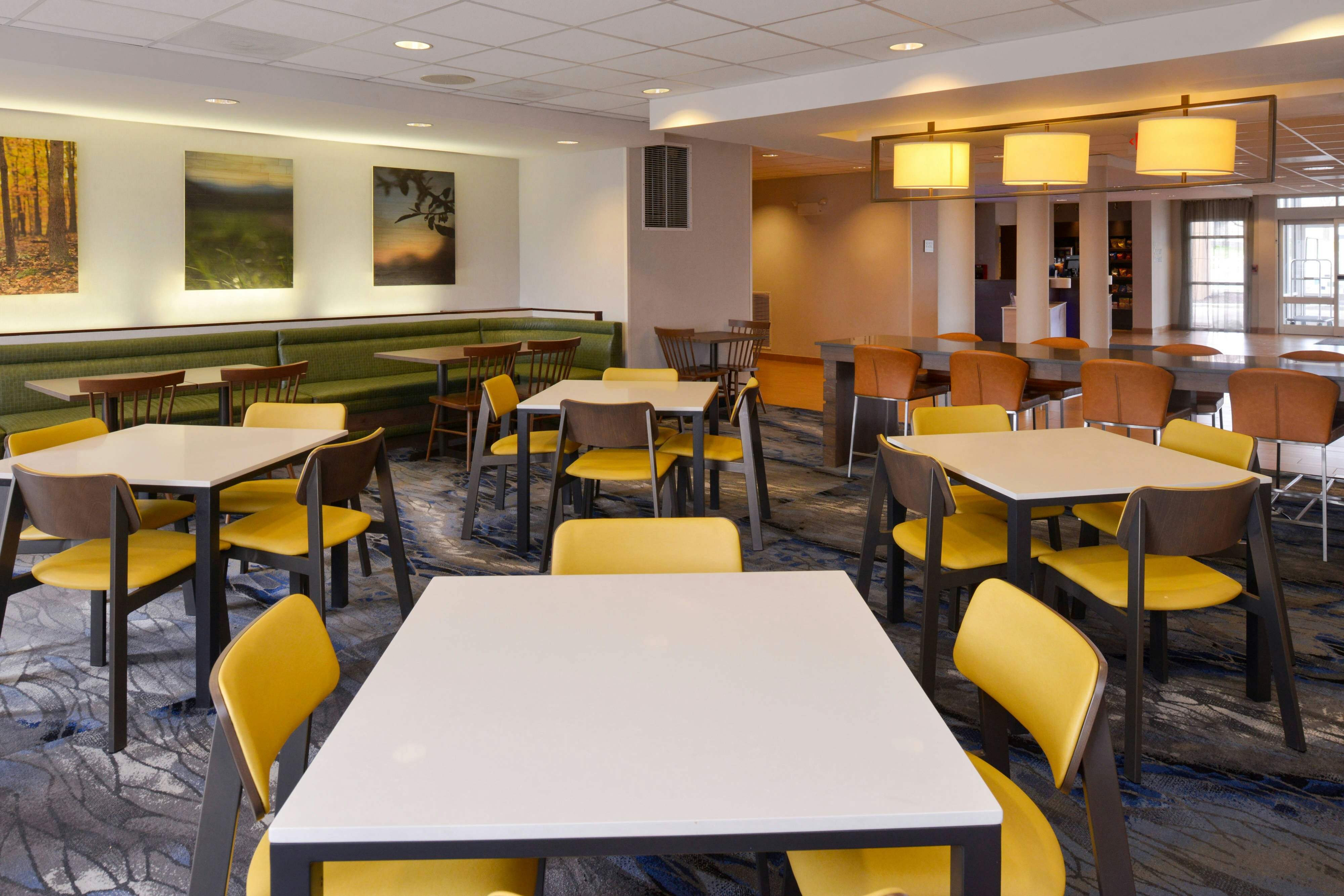 Fairfield Inn And Suites Cedar Rapids 18/25