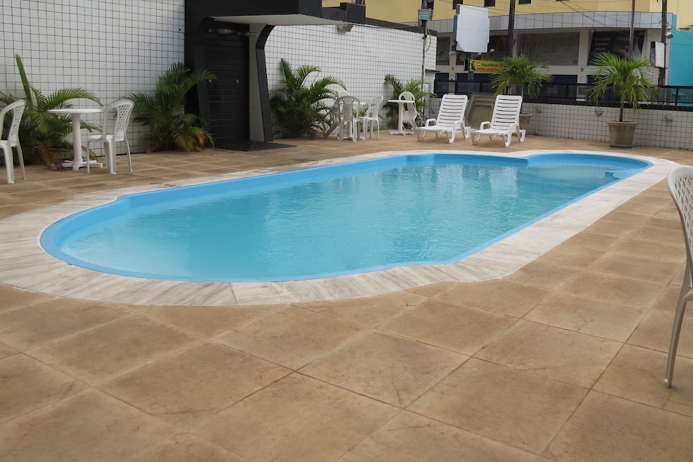 Tirol Praia Hotel Ltda 46/50