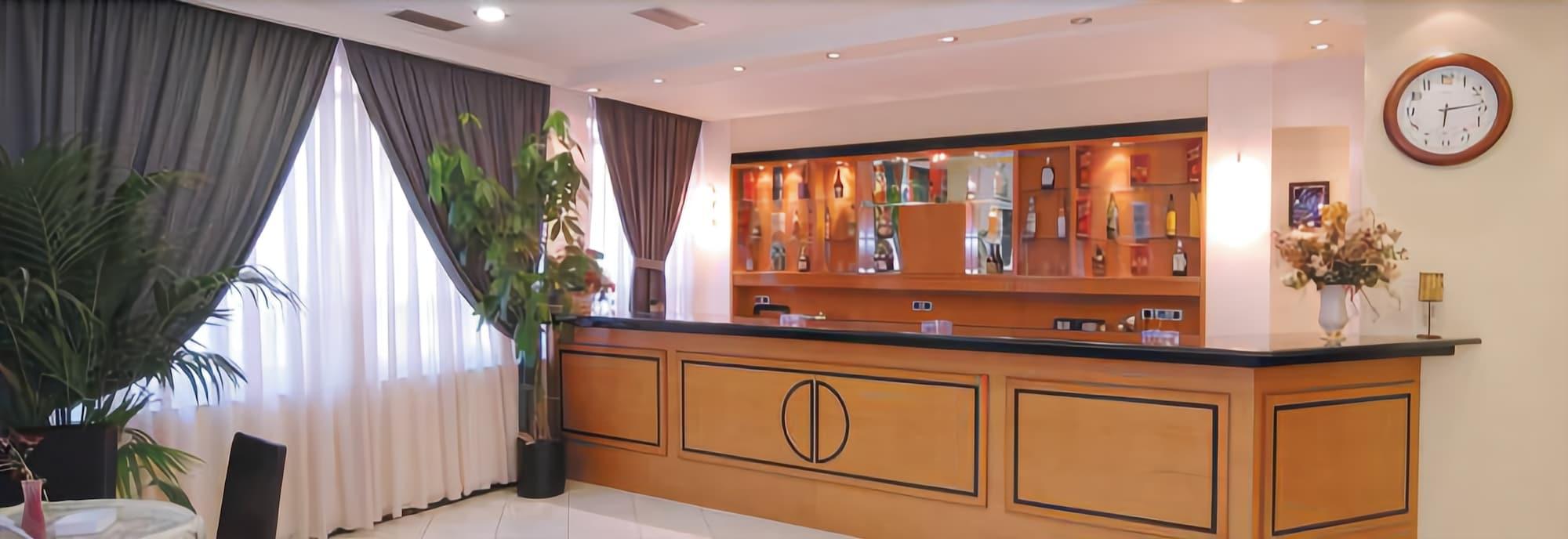 Platon Hotel 5/51
