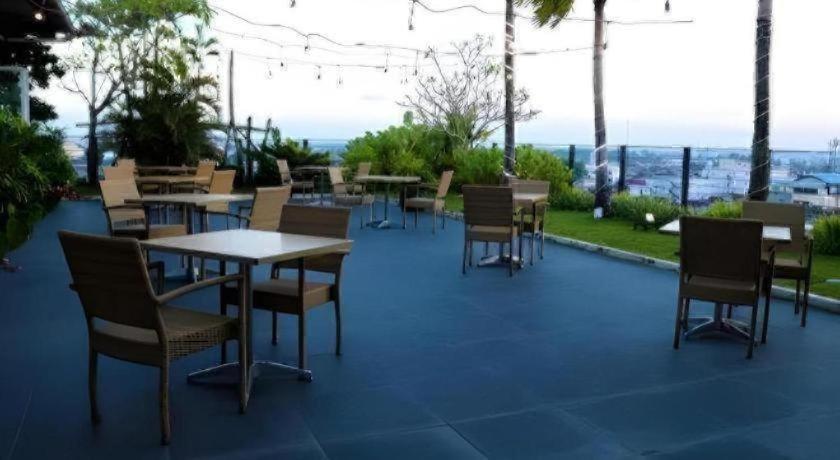 Borneo Hotel 29/37