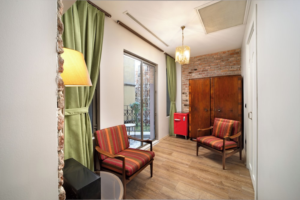 Hotel Des Arts Galata 30/50