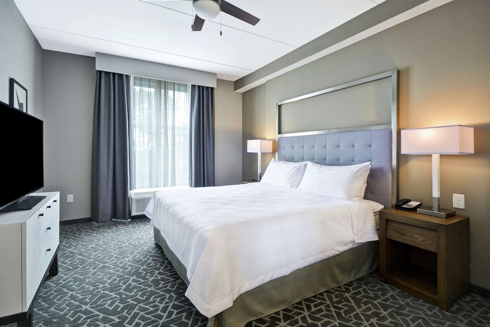 HOMEWOOD SUITES BY HILTON RALEIGH CARY I-40 12/52