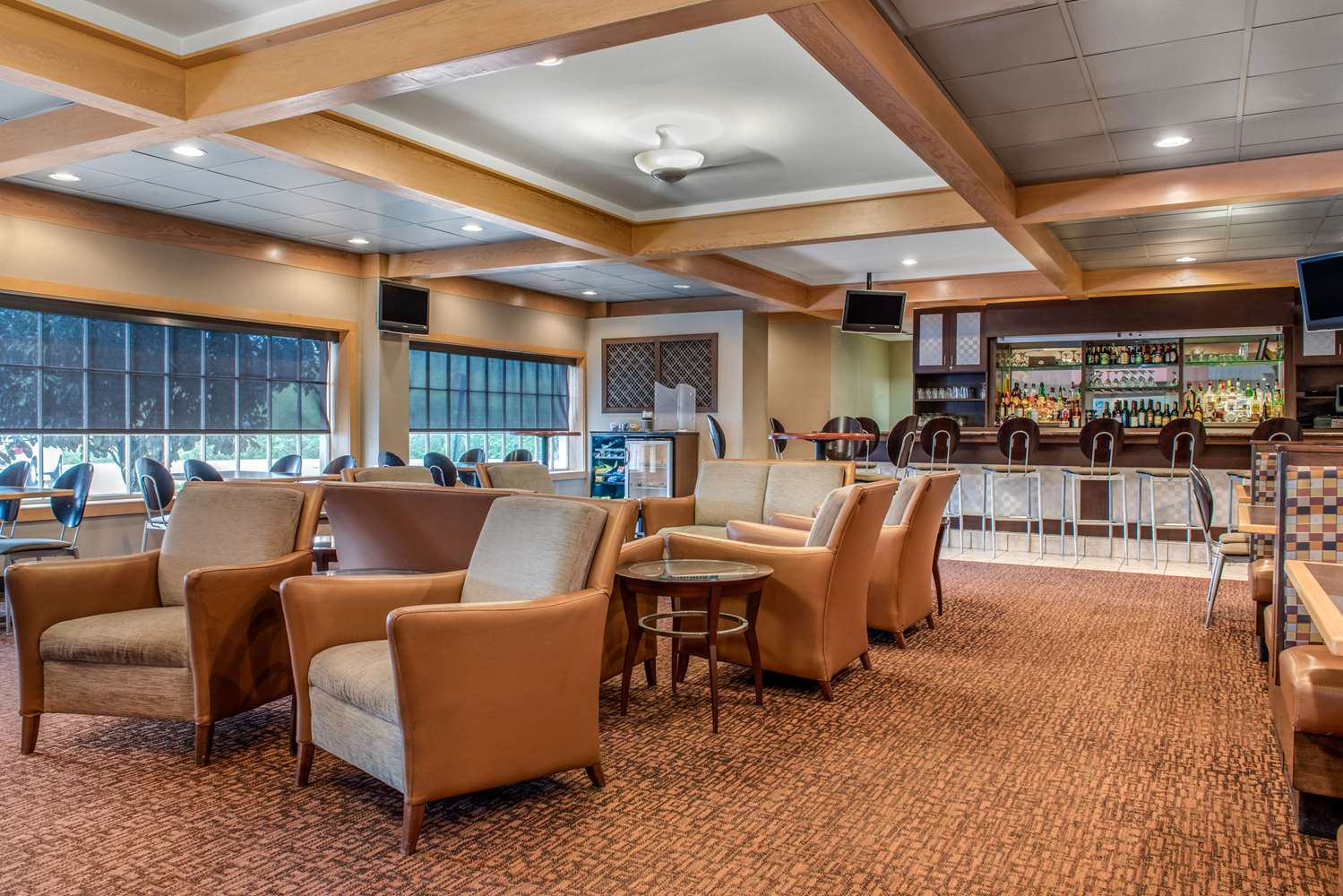 Quality Hotel Conference Center Cincinnati Blue Ash 28/45