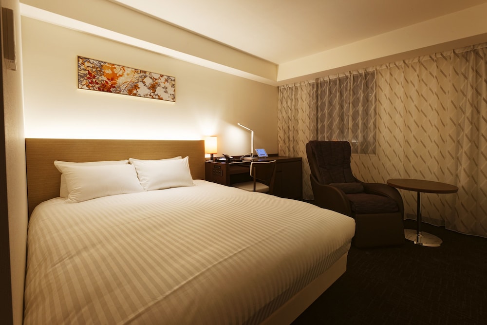 SUPERIOR, DOUBLE BED
