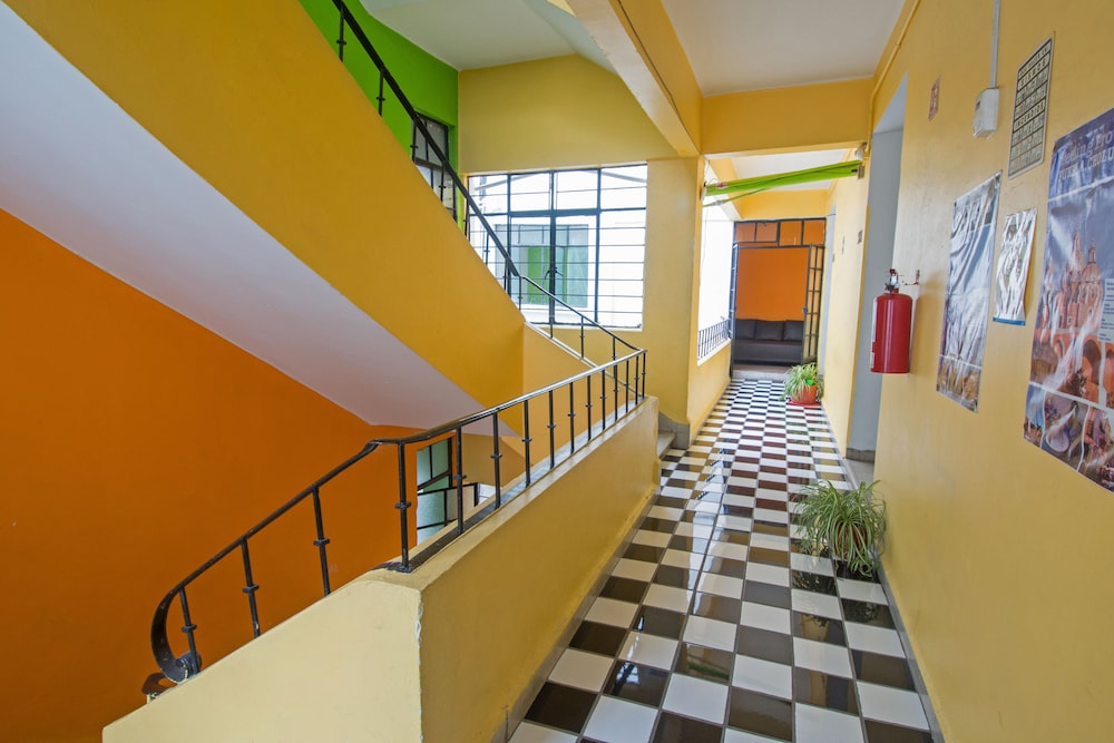 Amigo Suites Hotel 22/43