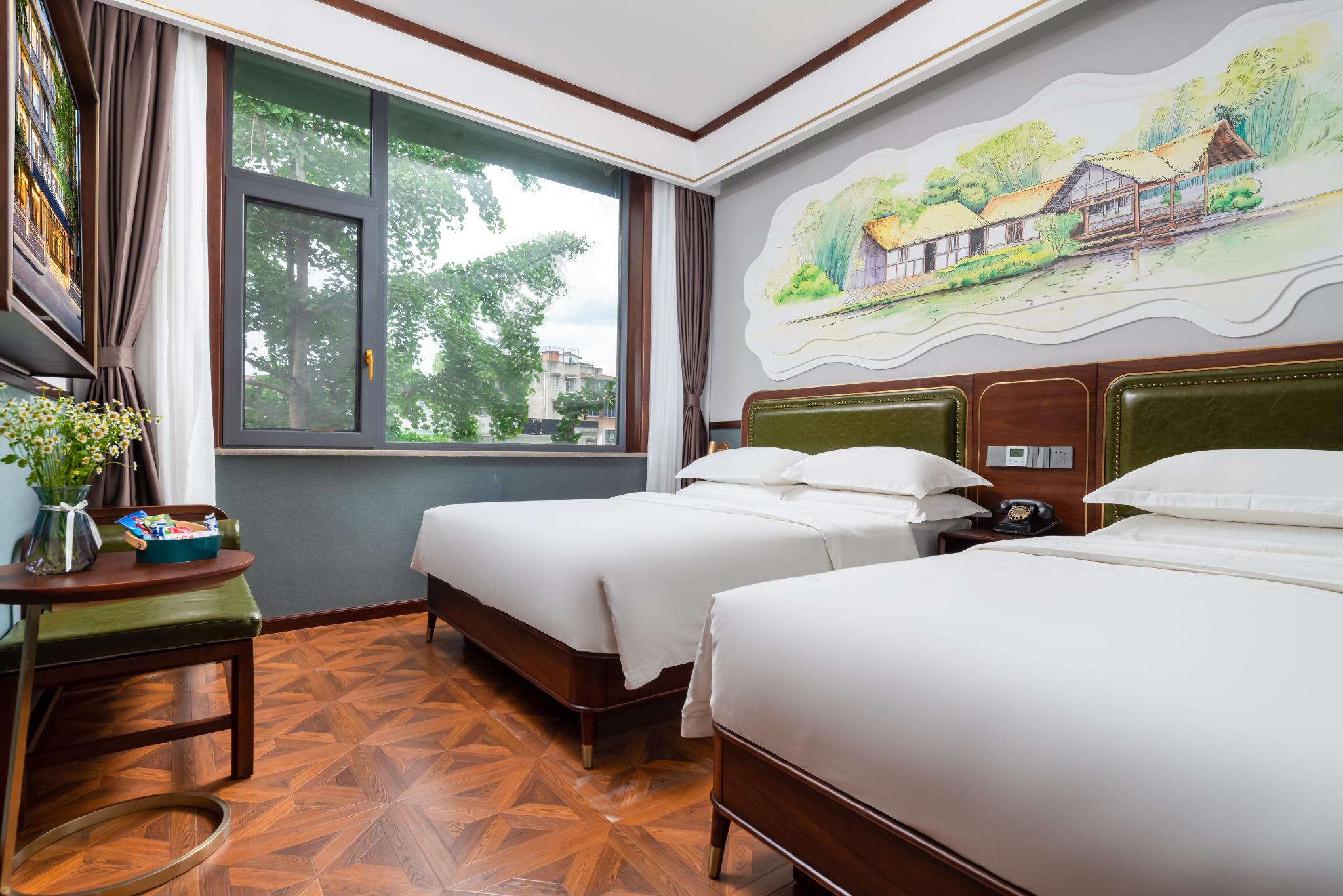 Semi Room, Family, 1 Double and 1 Single Bed