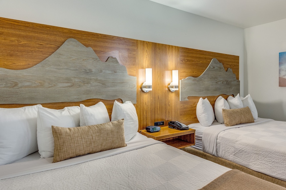 Marshall Suites Bainbridge Island, SureStay Collection by BW 3/34
