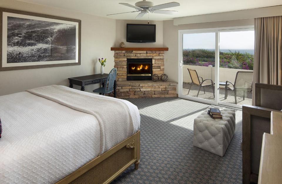 Suite, King Bed, Ocean View, Sofa