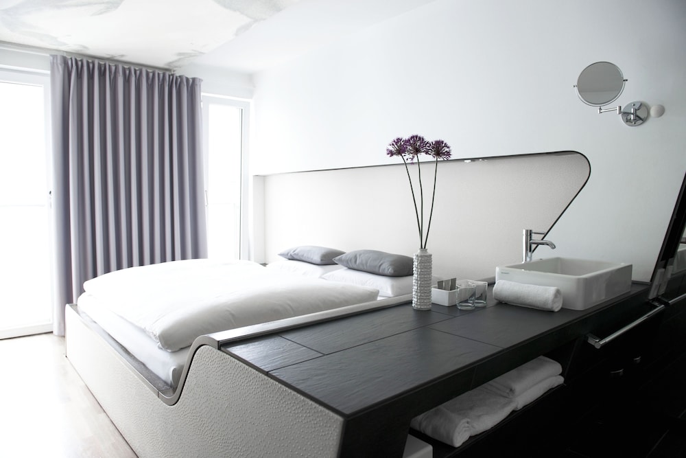 Hotel Q 44/71