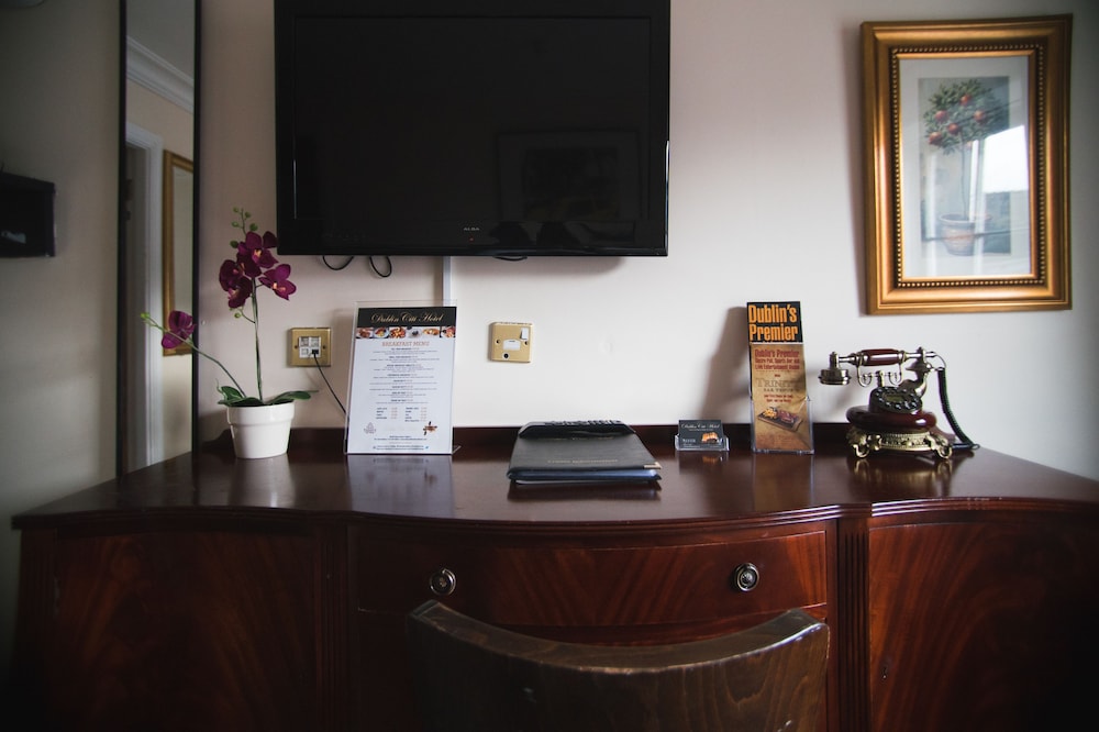 Dublin Citi Hotel 42/49