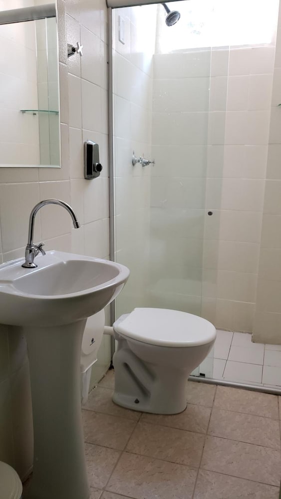 Guarany Express Hotel 63/64