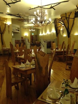 Kilford Arms Hotel 25/30