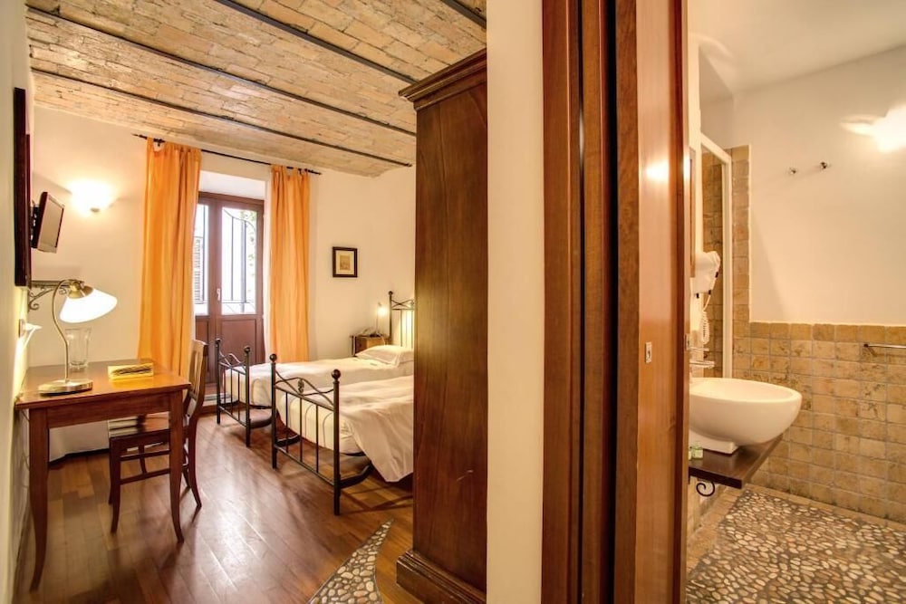 RESIDENZA DOMIZIA 28/28