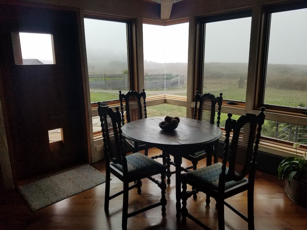 The Inn at Newport Ranch 59/67