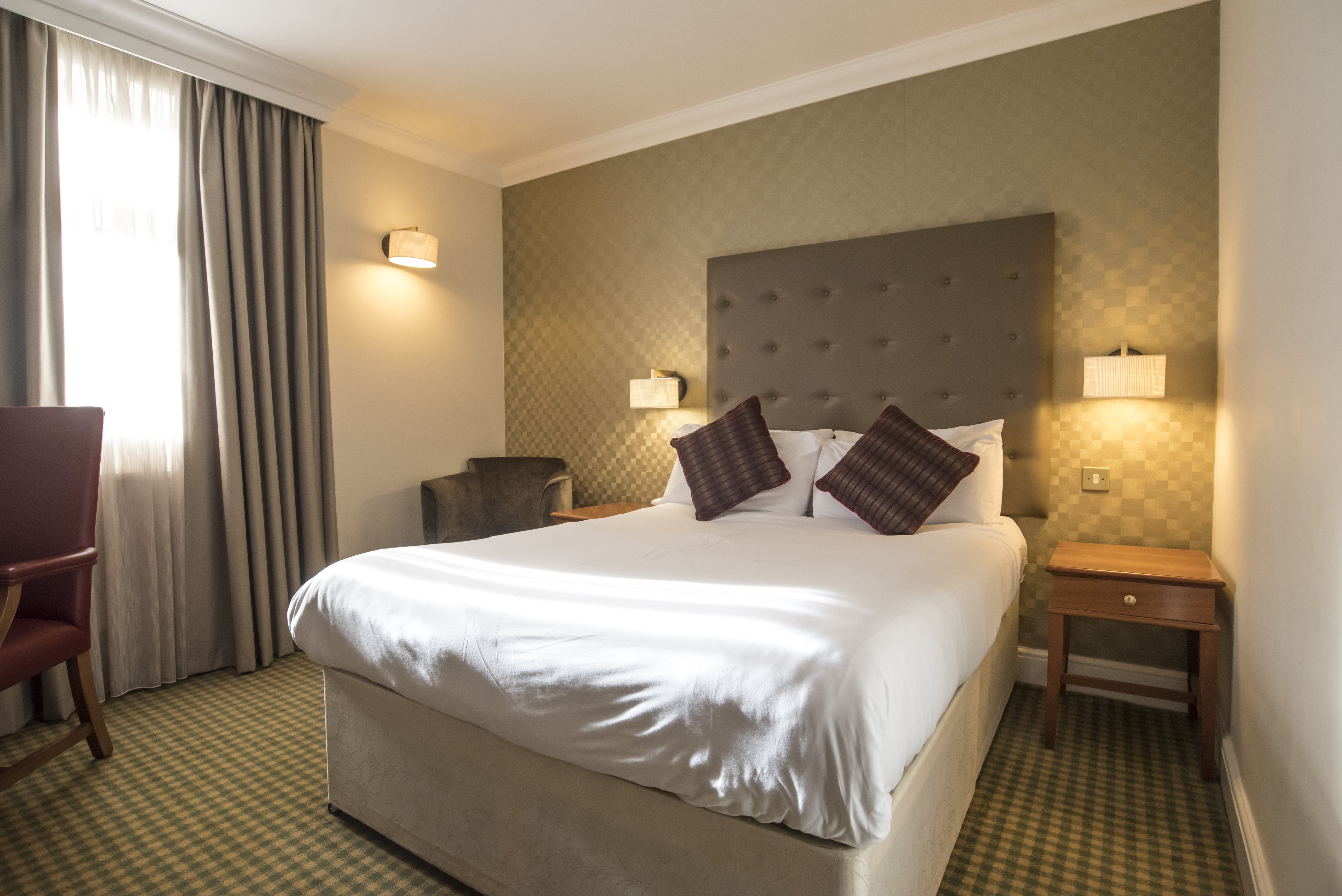 Apollo Hotel Basingstoke 5/25